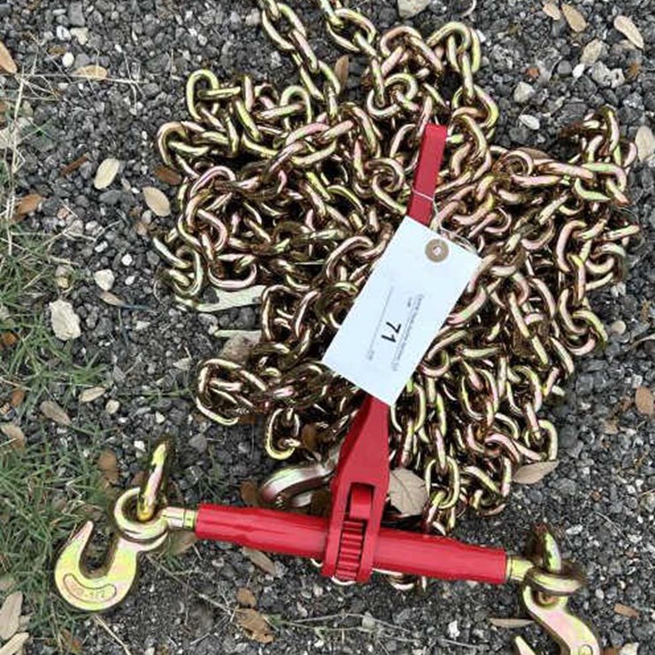 #71 • (2) 3/8" 20' Chains & (1) 9,200 lb Boomer