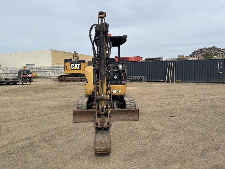 2010-caterpillar-303-image-6