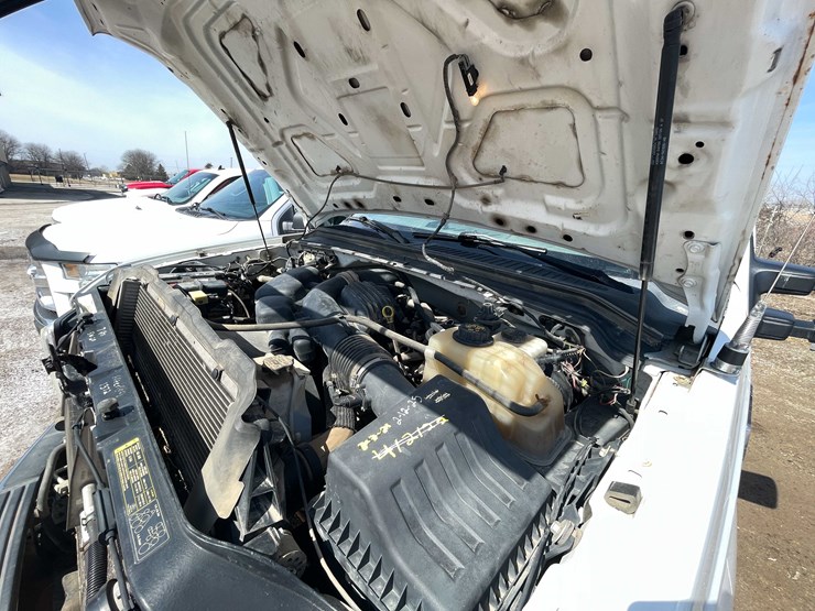 #5672-•-2010-f250-4x4-extended-cab-(has-wi-title)-image-99