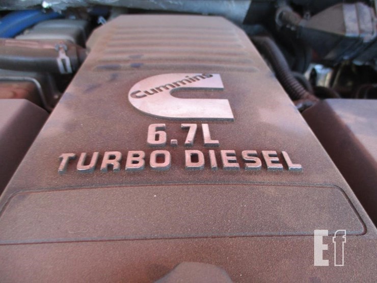 2011-dodge-3500-image-6