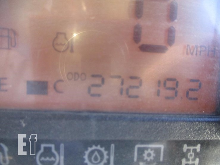 2019-kubota-rtvx1140-image-22