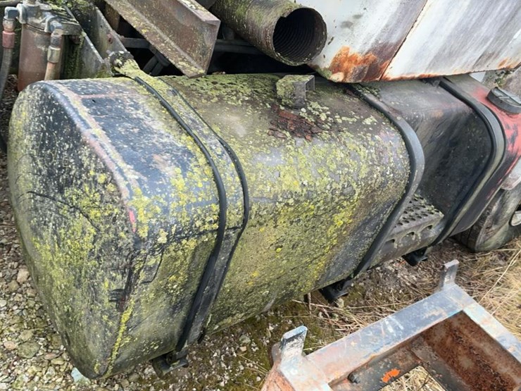 1984-gmc-9500-image-36