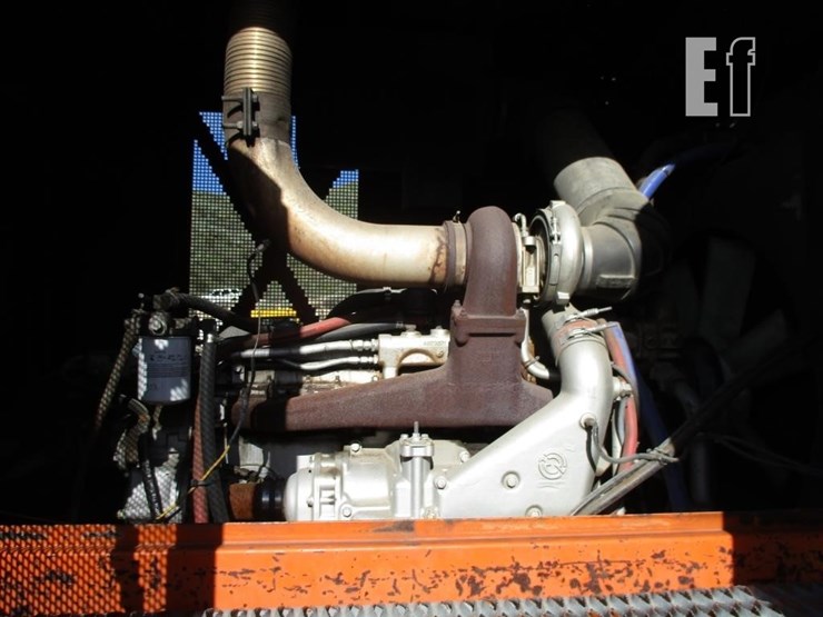 1992-caterpillar-c13-image-5