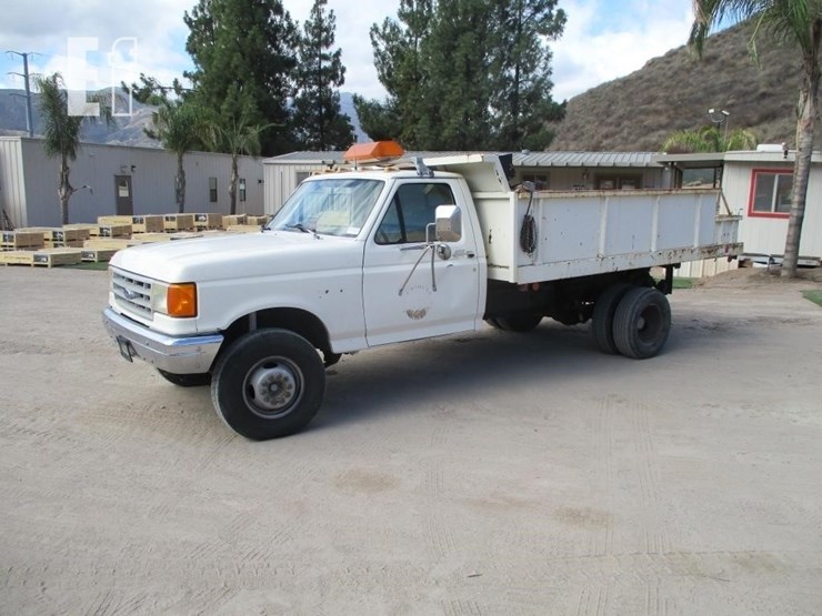 1990-ford-f-super-duty-image-1