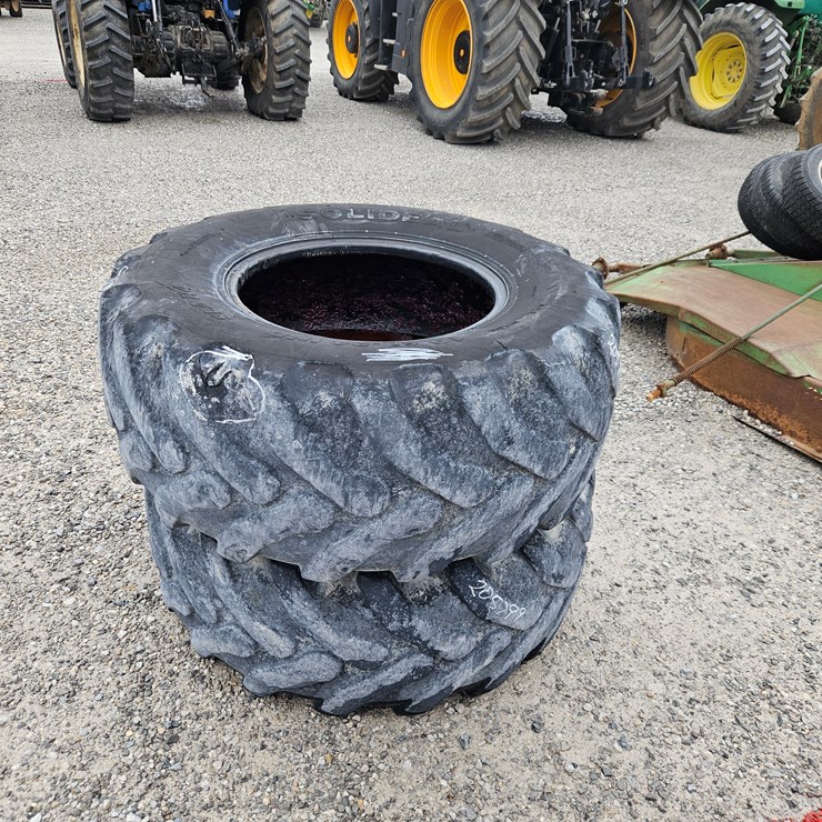 #205799 • Lot 205799