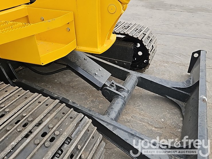 2016-komatsu-pc56-7-image-14