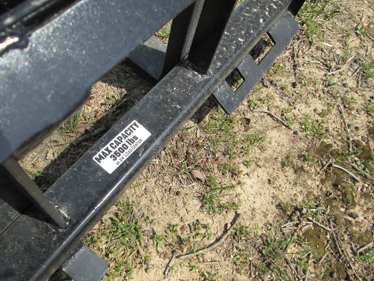 #44065-•-4'-skid-steer-forks-image-4