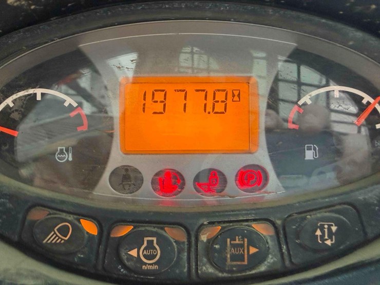 2018-bobcat-t595-image-15