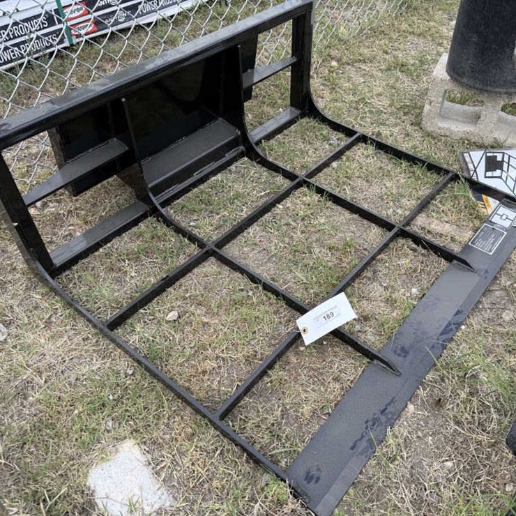#189 • Mini Skid Steer 40" Land Leveler