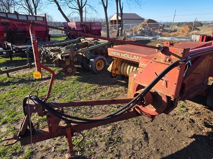 new-holland-310-image-27