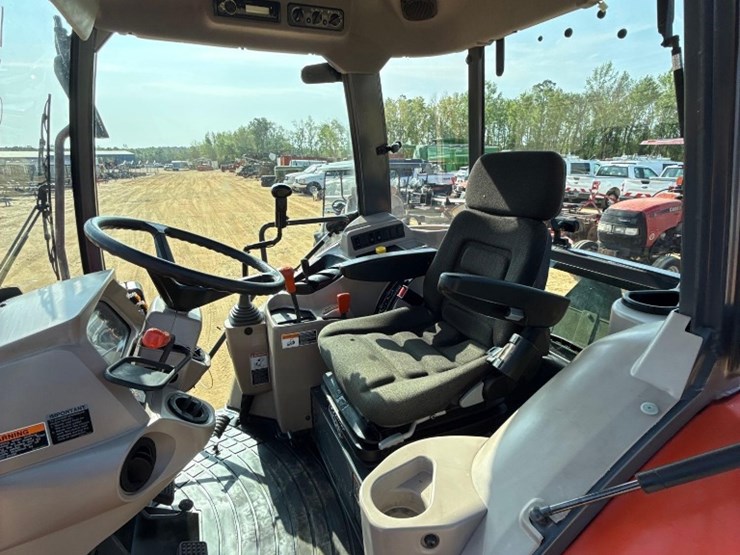 kubota-m7060-image-19