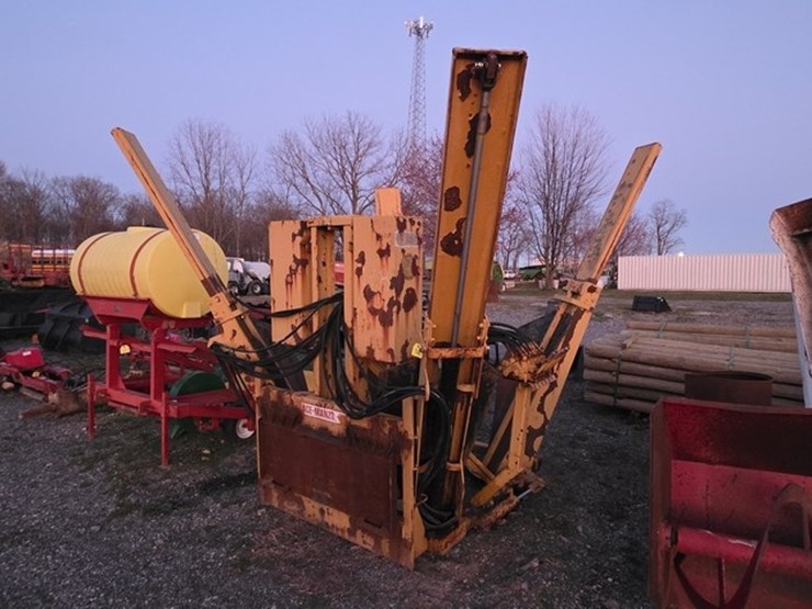 ts-44t-skidloader-tree-spade-image-2