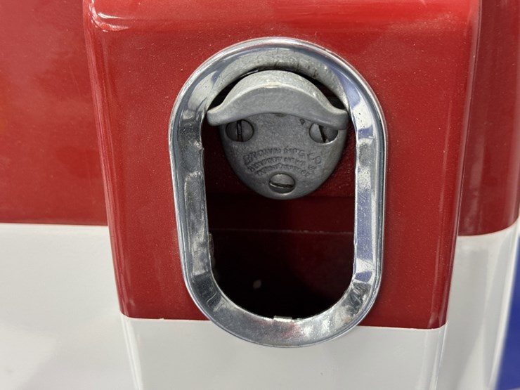 coca-cola-cmd-d-top-open-chest-style-vintage-cooler-image-6