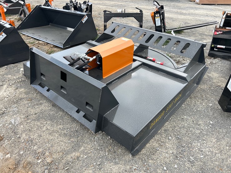 #84-•-wolverine-skid-steer-cutter-image-3