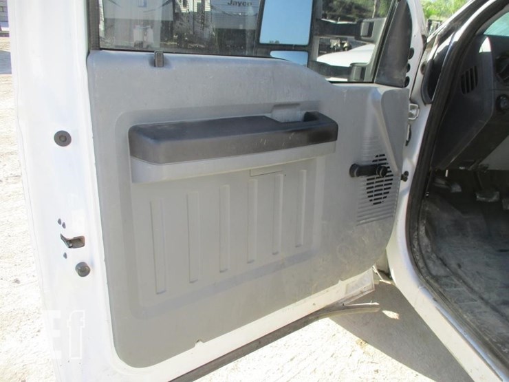 2015-ford-f450-image-11