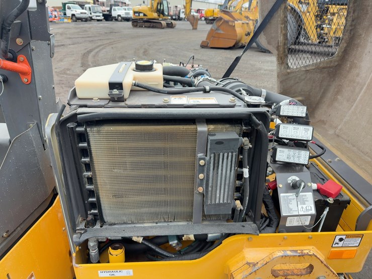 2021-volvo-dd30b-image-15