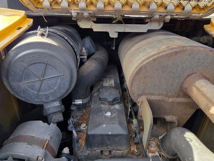 john-deere-270-image-31