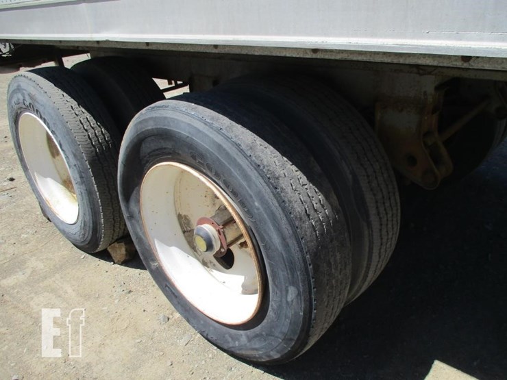 1974-trailmobile-van-trailer-image-10