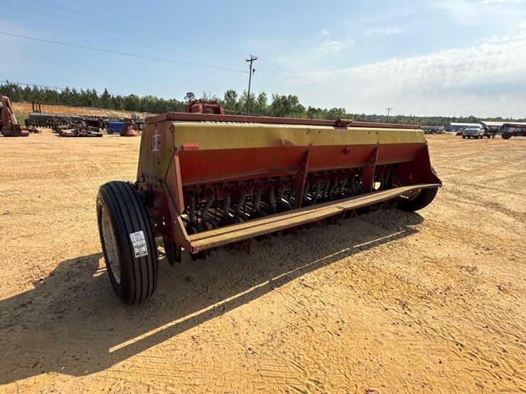 international-12-image-3