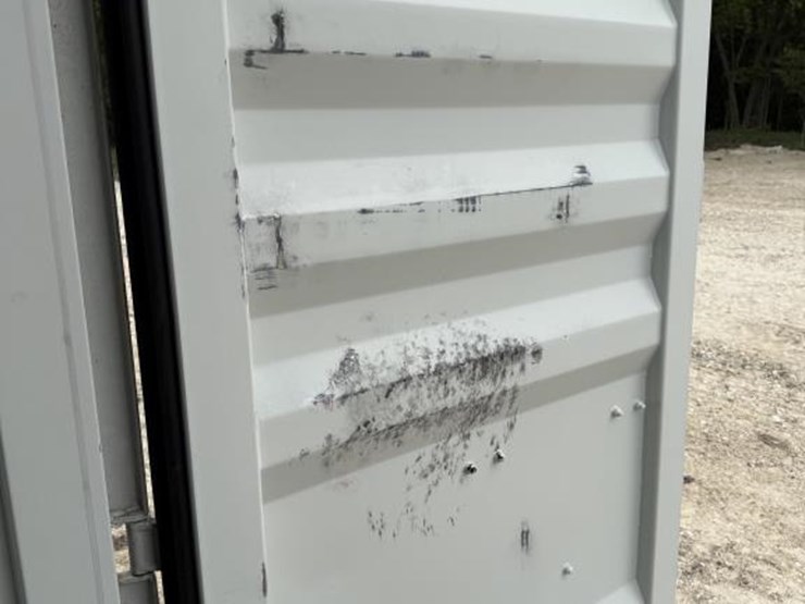 #2-•-40'-conex/-shipping-container---one-trip-image-13