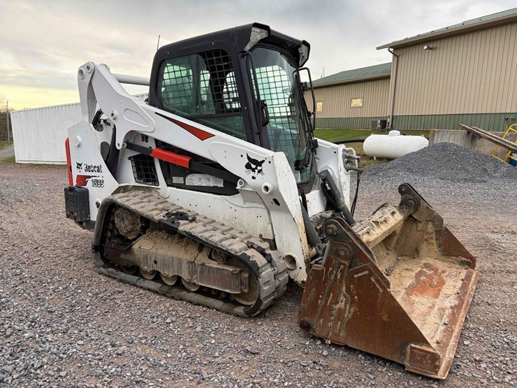 2018-bobcat-t595-image-3