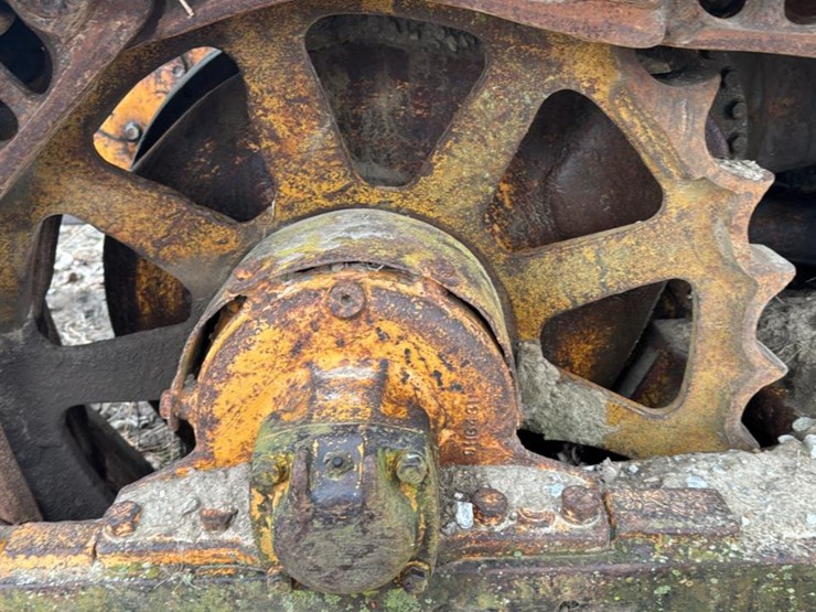 caterpillar-d7-image-19