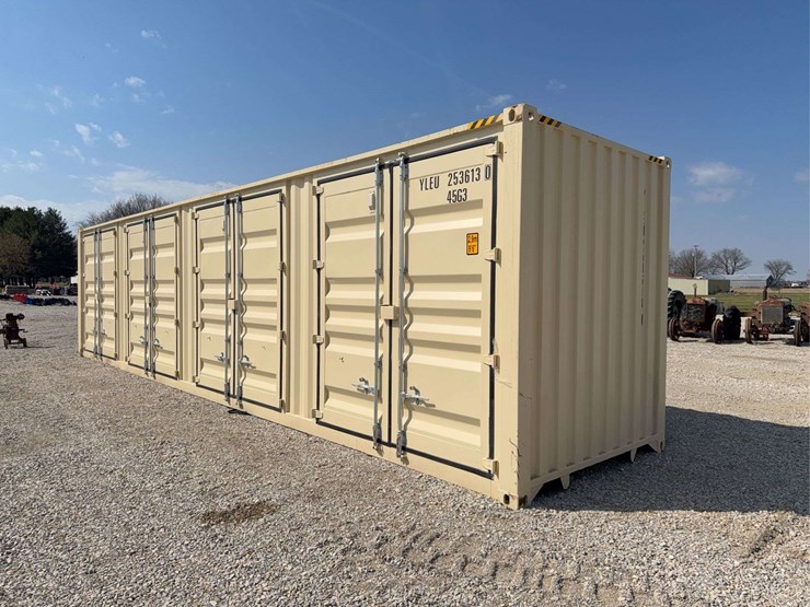 40-foot-shipping-container-image-3