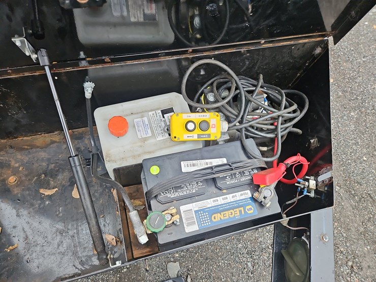 2020-pequea-18'-t/a-power-tilt-deck-trailer-image-14