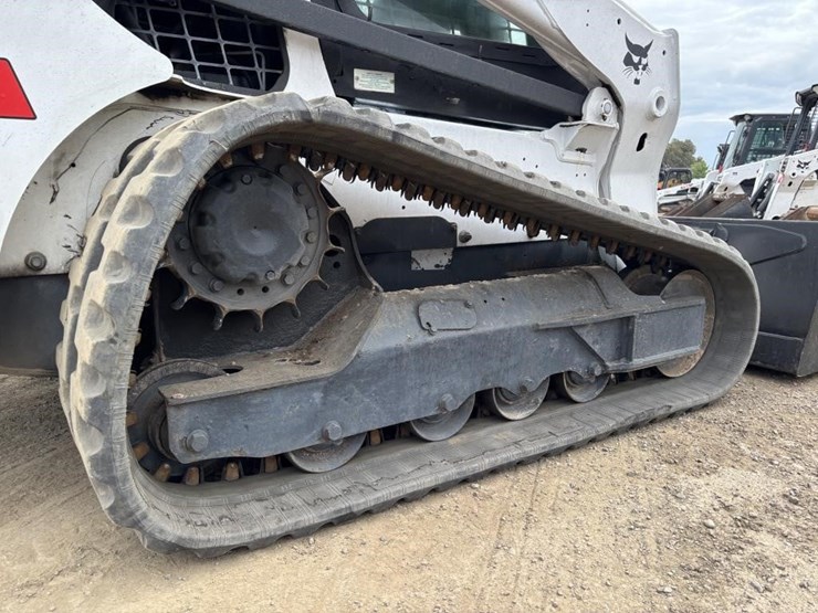 2019-bobcat-t650-image-18