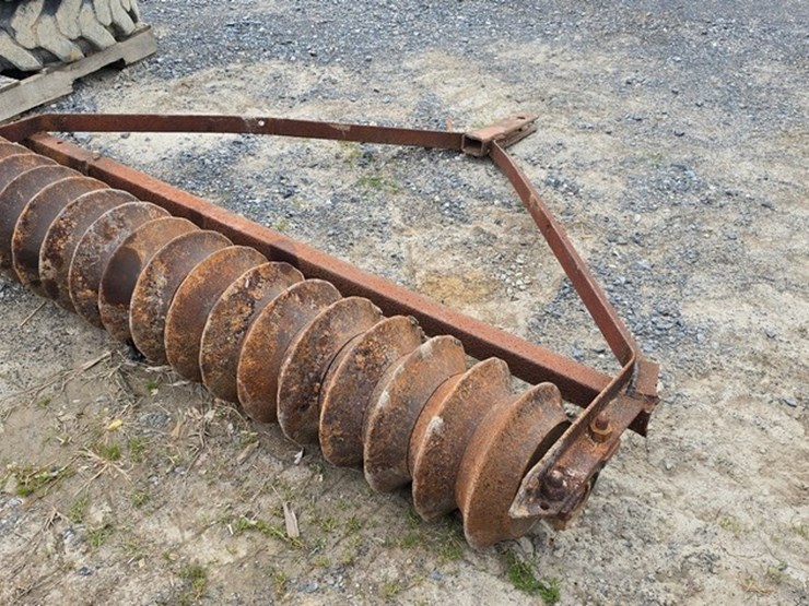 66"-pull-cultipacker-image-3