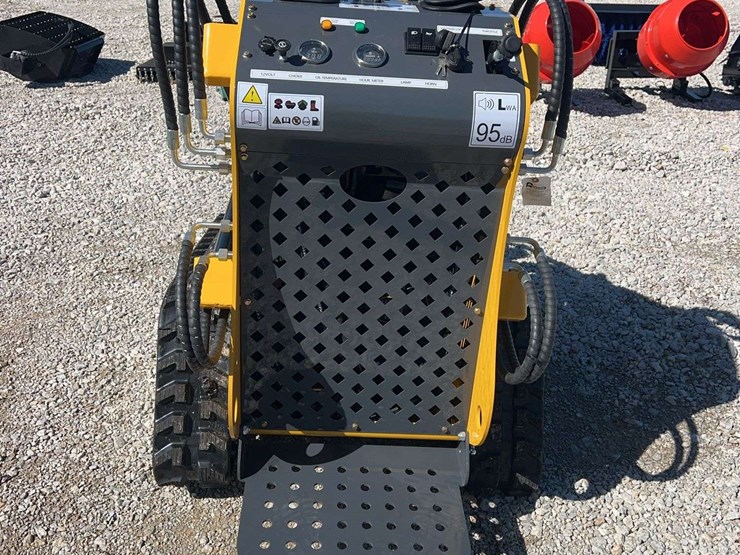 2026-sdlanch-dll60-mini-skid-steer-image-7