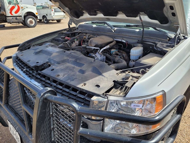 2010-chevrolet-silverado-2500-lt-image-21