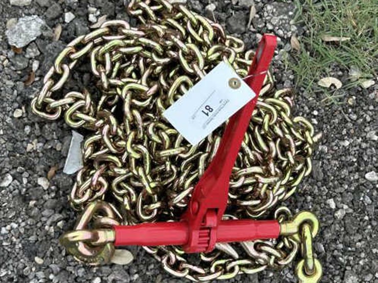 #81-•-(2)-3/8"-20'-chains-&-(1)-9,200-lb-boomer-image-1
