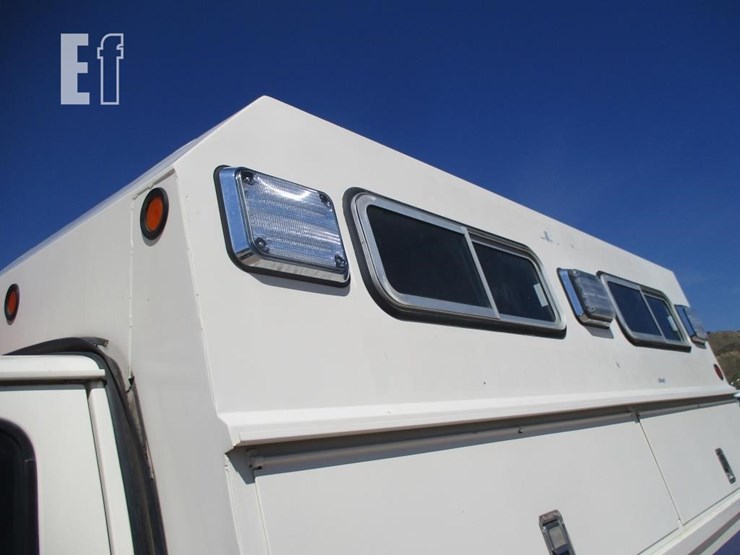 1992-ford-e350-image-21