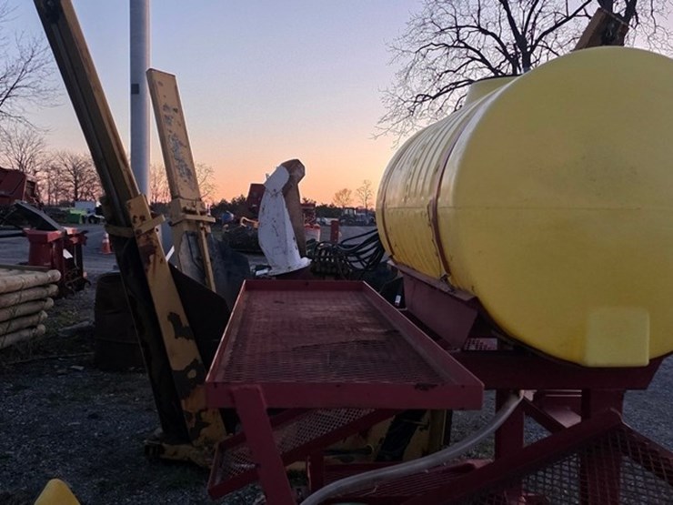 p150-3pt.-2-row-transplanter-image-9