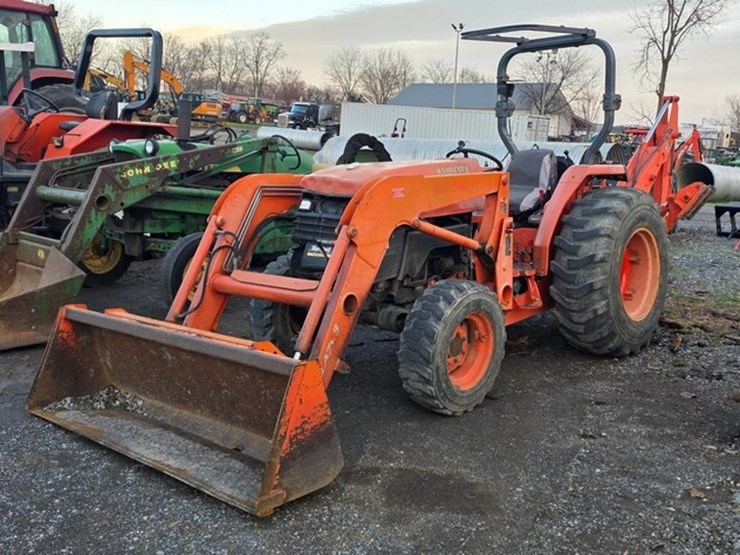 kubota-l4400-image-2