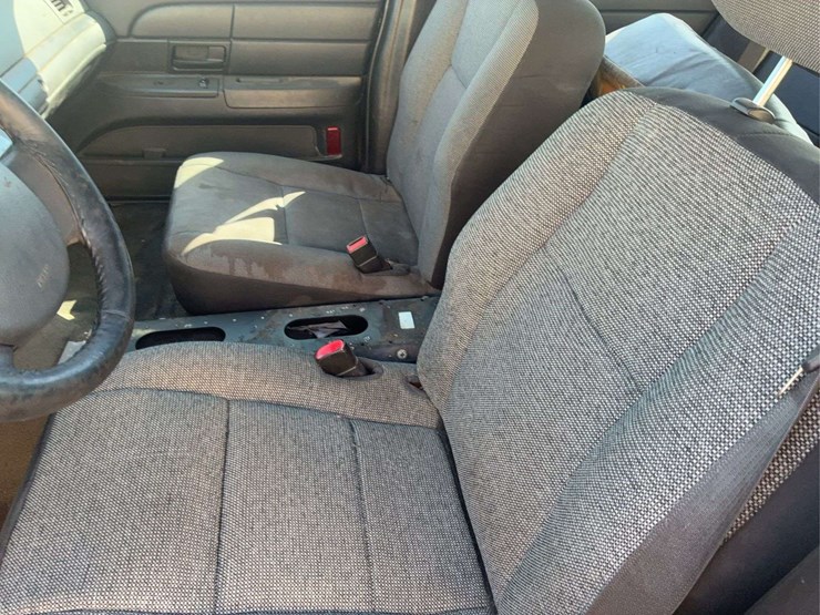 2011-ford-crown-victoria-lx-police-/-sedan-4d-image-24