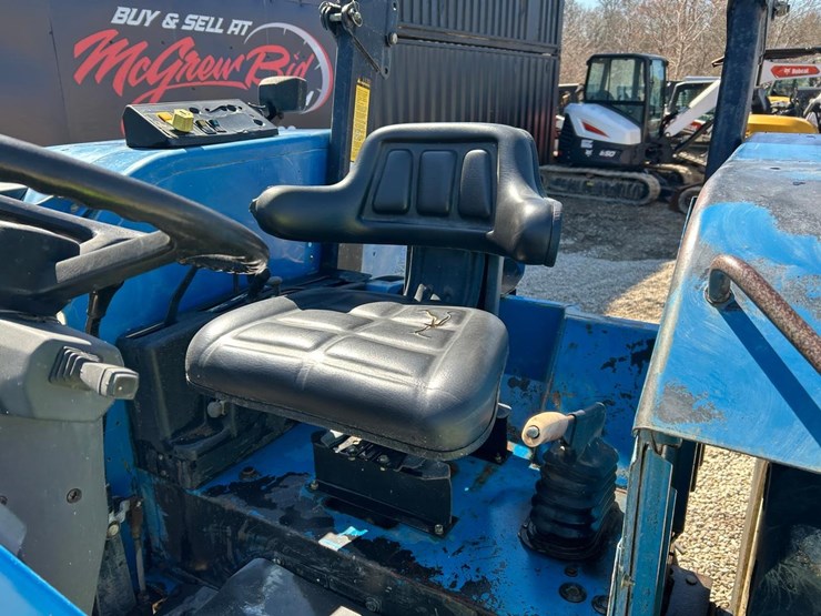 new-holland-5640-image-20