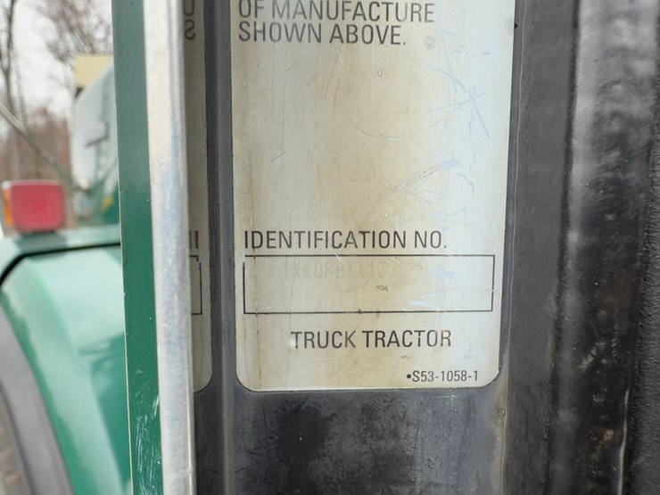 2003-kenworth-t800-image-39