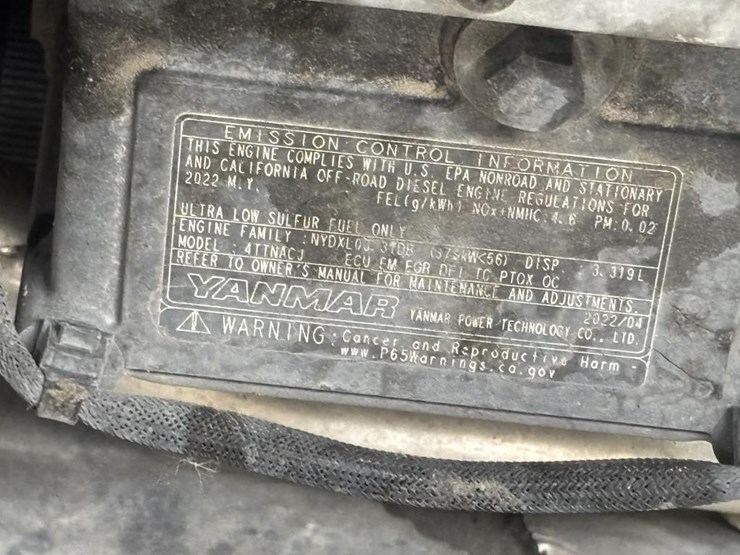 2022-deere-325g-image-39