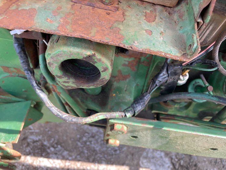 1961-john-deere-2010-image-56