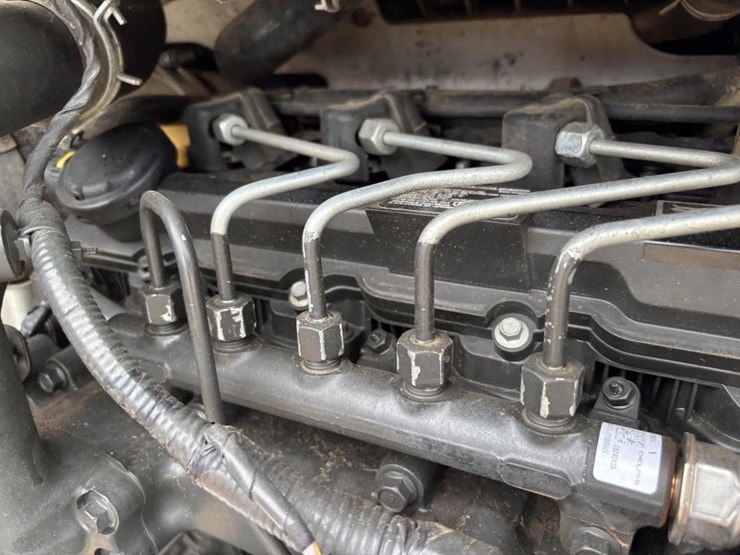 2018-bobcat-s595-image-41