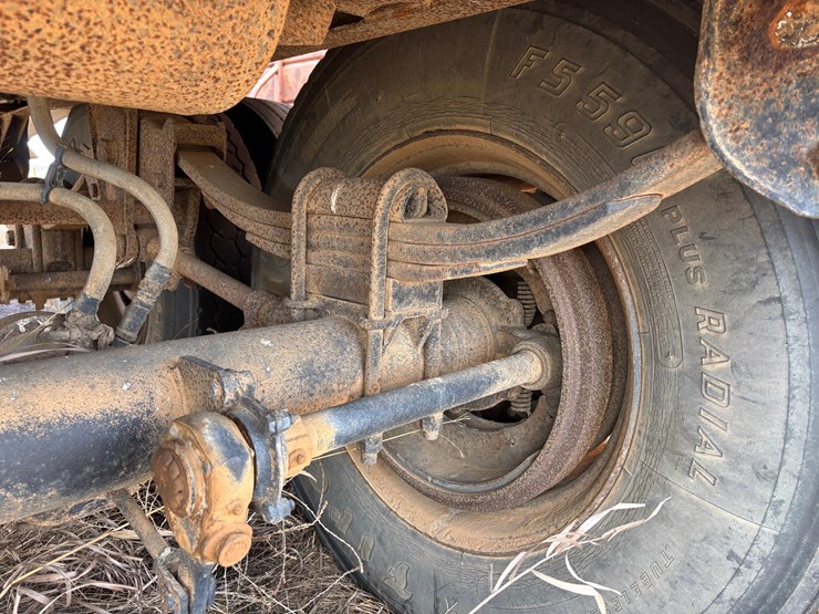 1992-wilson-grain-trailer-image-6