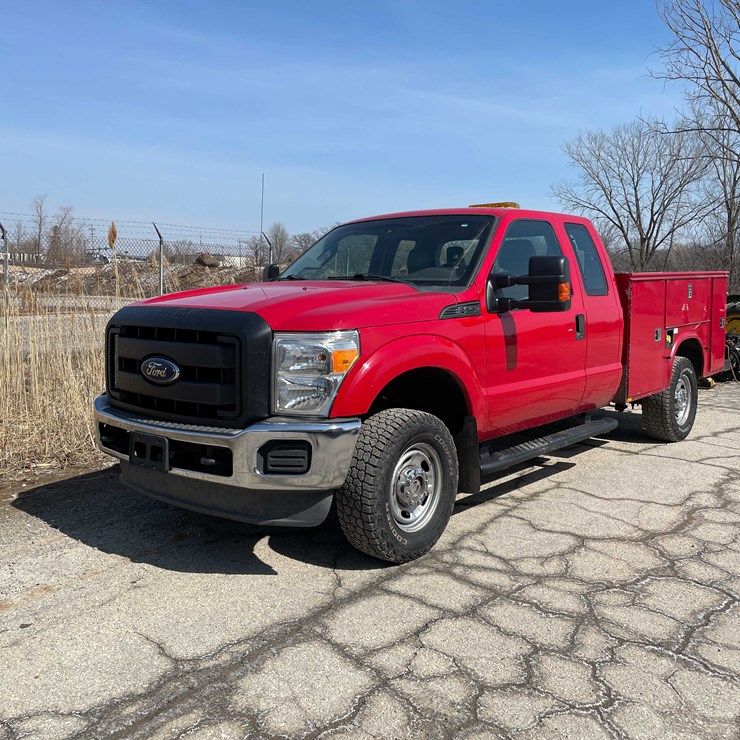 #5678 • 2015 F250 4x4 Extended Cab (Has WI Title)