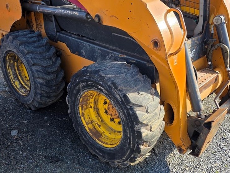 2011-case-sr200-image-6