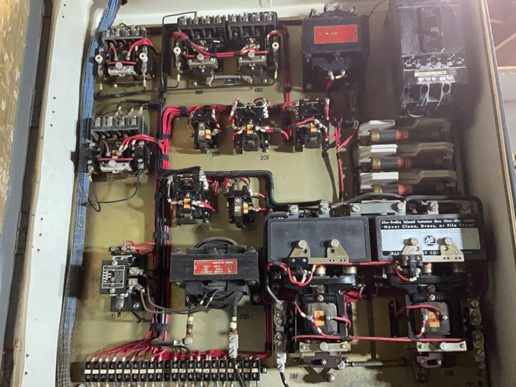 #202-•-kempsmith-#4-vertical-max-mill-image-9