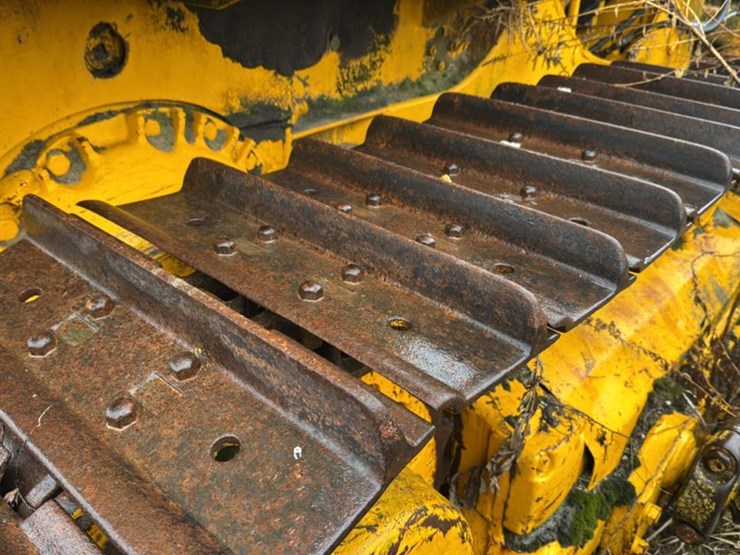 international-125c-image-6