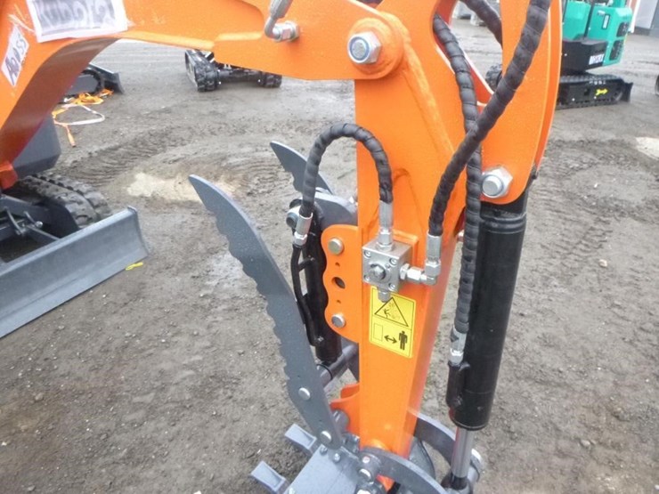 aboss-gh25-hydraulic-excavator-image-12