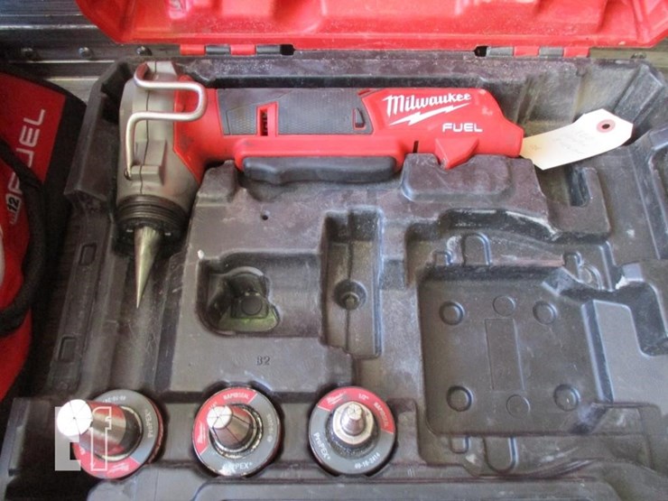 lot-of-milwaukee-m18-hand-tools-image-3