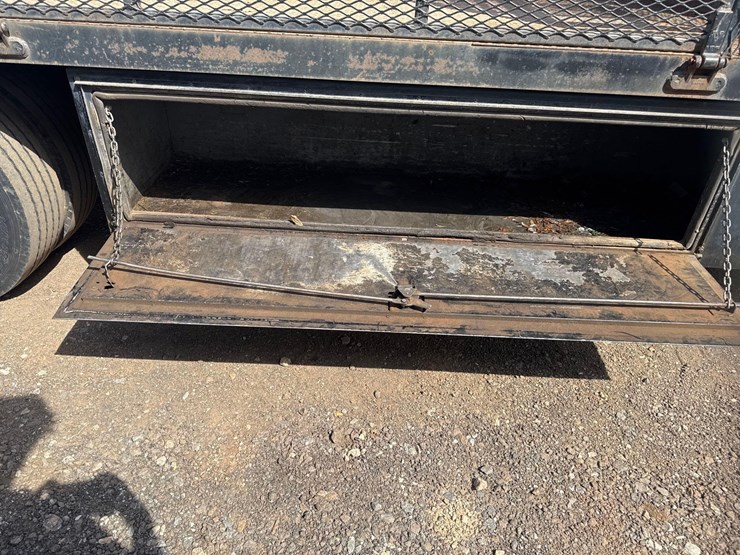 1999-international-4700-image-15